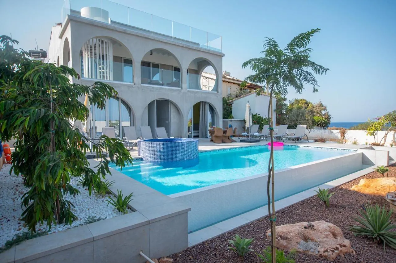 הוילה Protaras Art House Seviews 0*,  קפריסין